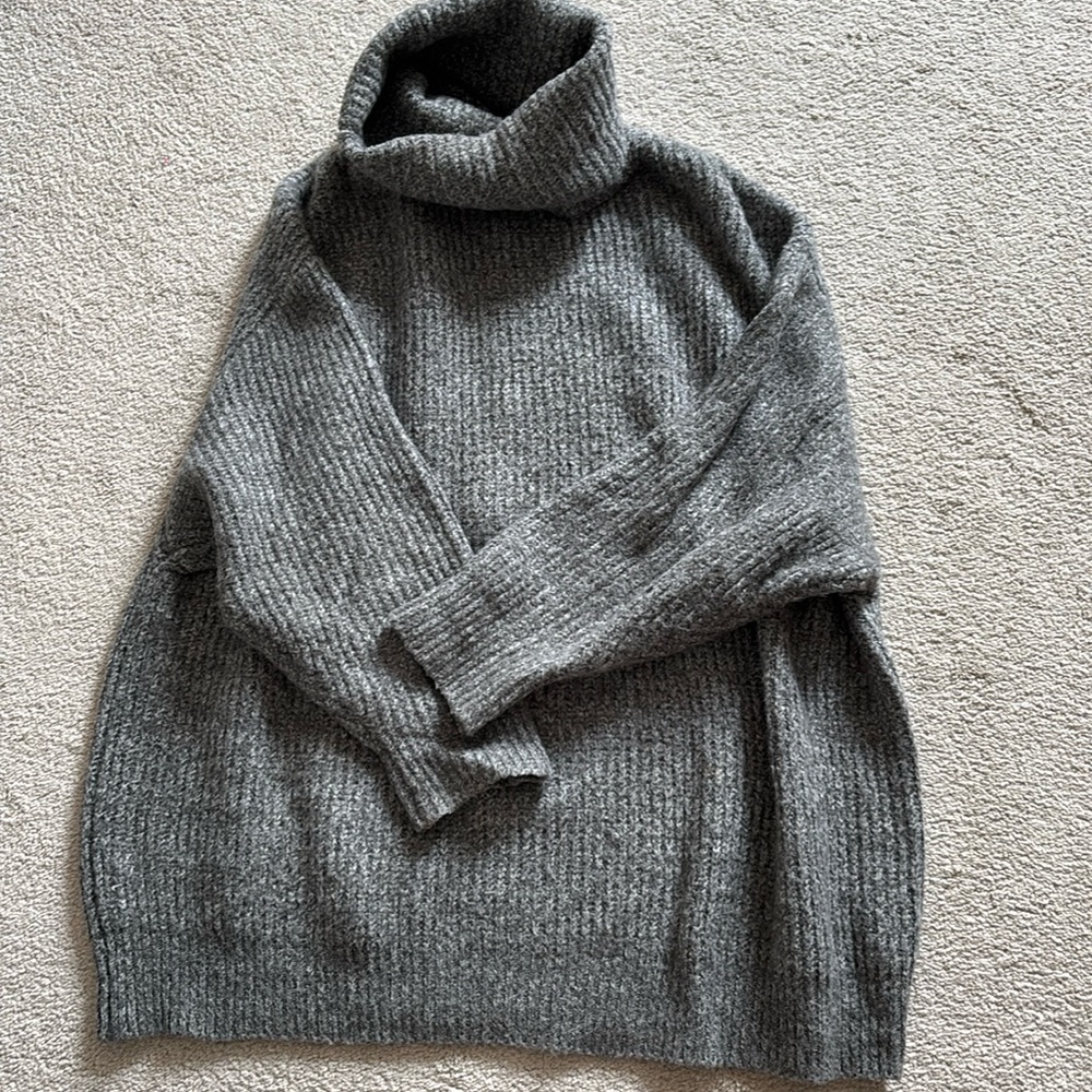 Zara oversized knit sweater